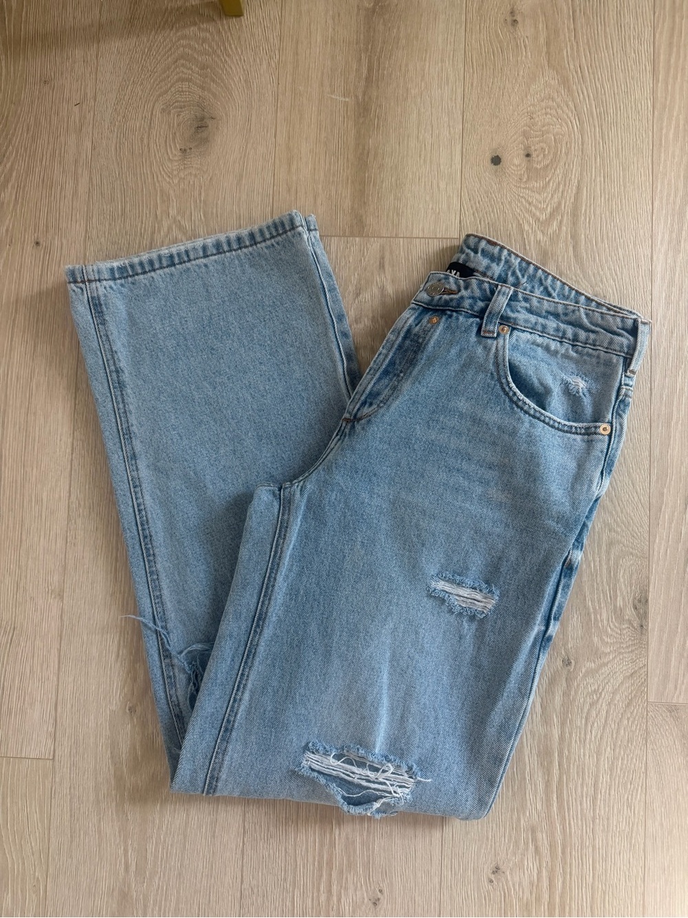 SER.O.YA Light Blue Distressed Boyfriend Jeans